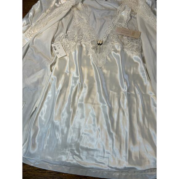 New! California Dynasty Satin Robe & Gown Set in Ivory Vintage Deadstock Sz M - Picture 1 of 6